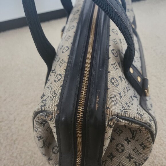 Louis Vuitton Josephine PM Monogram Canvas Bag used Authentic - Picture 3 of 16
